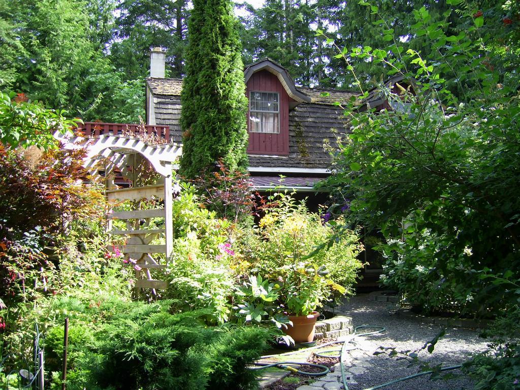 Garden House Hotel Courtenay Exterior photo